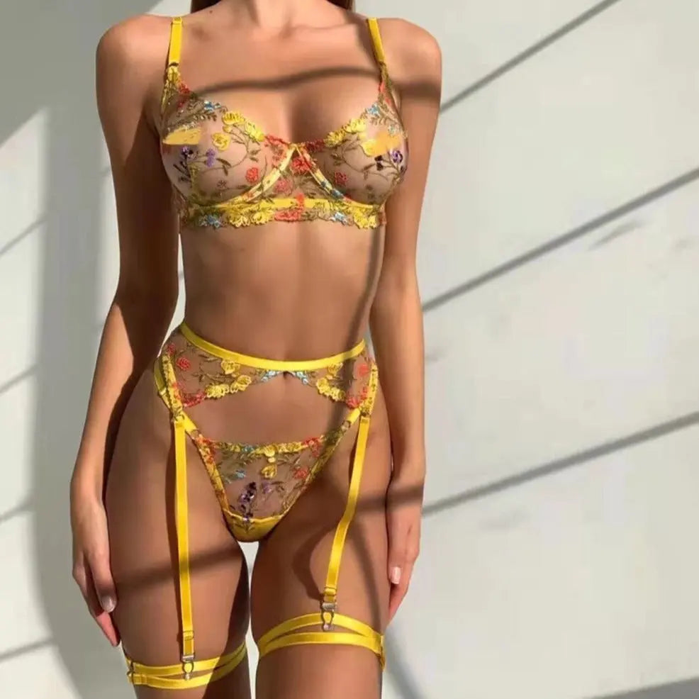 Blair – Yellow 3-Piece Lingerie Set – Bold Enough to Own the Room