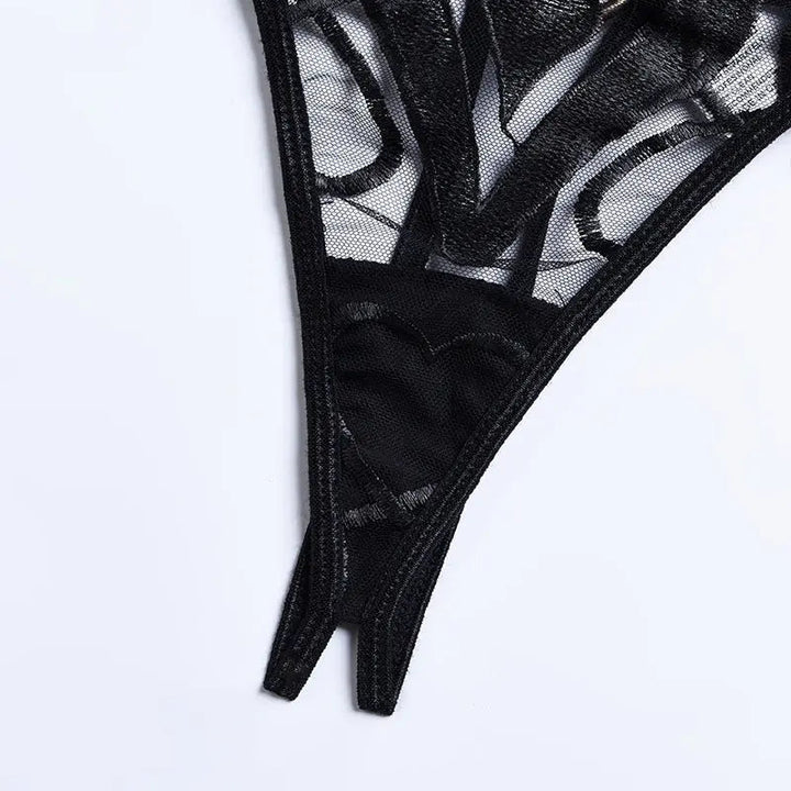 Sutton – 3-Piece Lingerie Set – The Set That Never Gets Forgotten