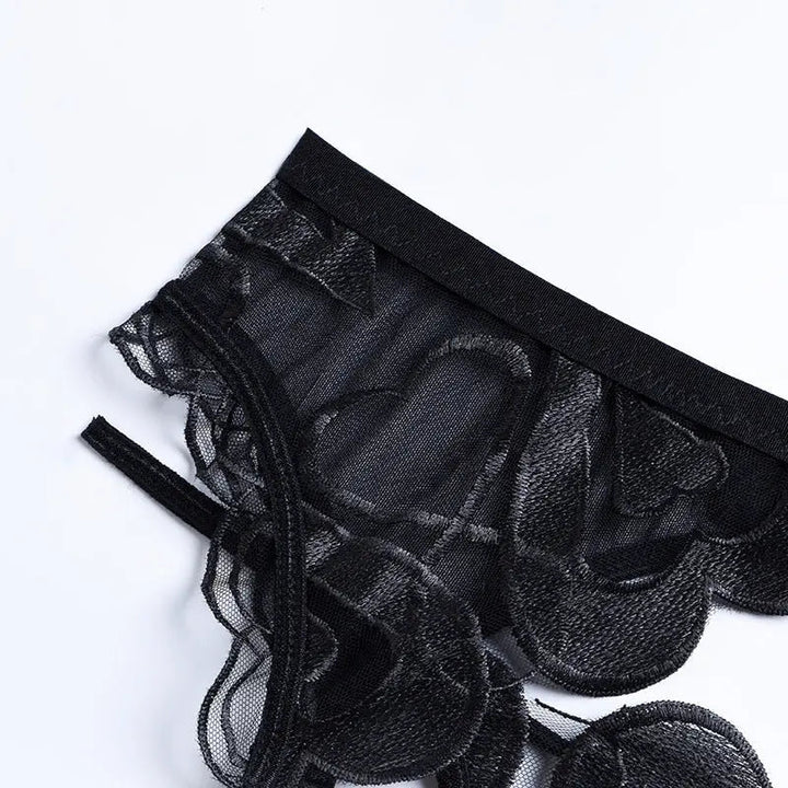 Sutton – 3-Piece Lingerie Set – The Set That Never Gets Forgotten