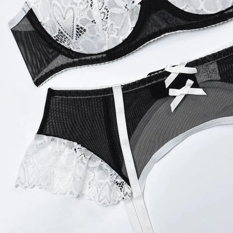 SAMMY BOW and CHOKER 5 PIECE LINGERIE SET