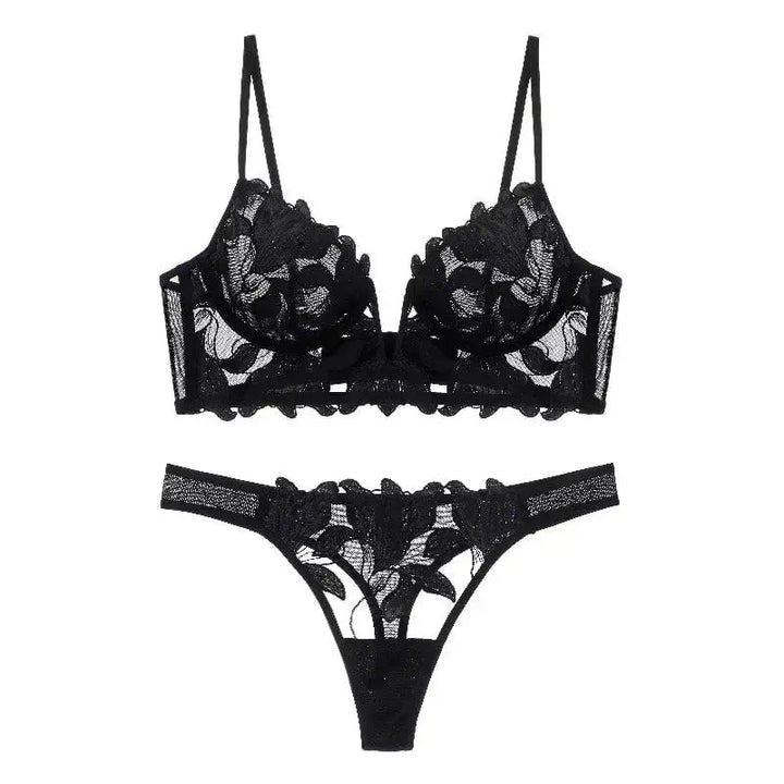 Eleonore – Lingerie Set – A Look That Needs No Introduction
